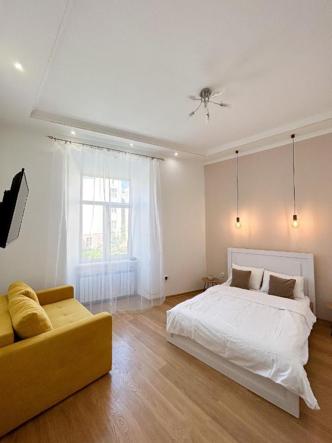 Miamo Apart Вірменська Lviv Luaran gambar