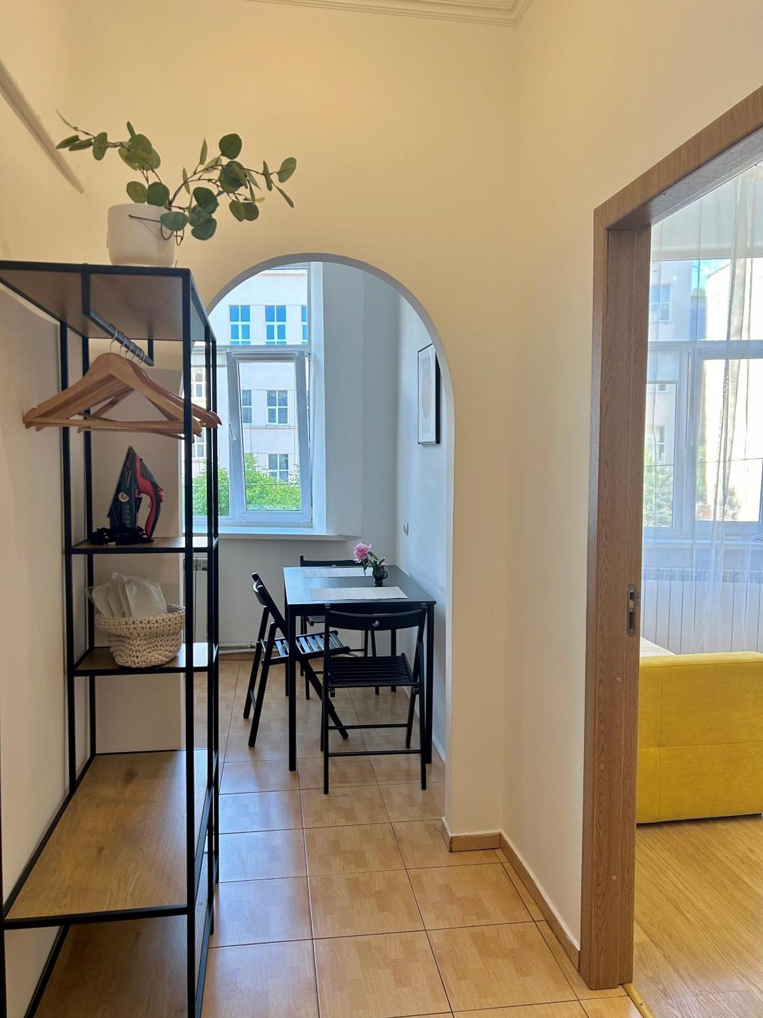 Miamo Apart Вірменська Lviv Luaran gambar